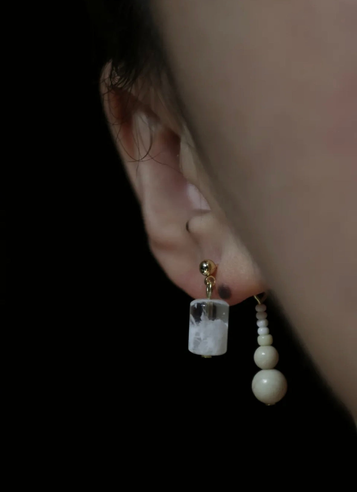 Handmade Snow Beaded Earrings,Lumivault.