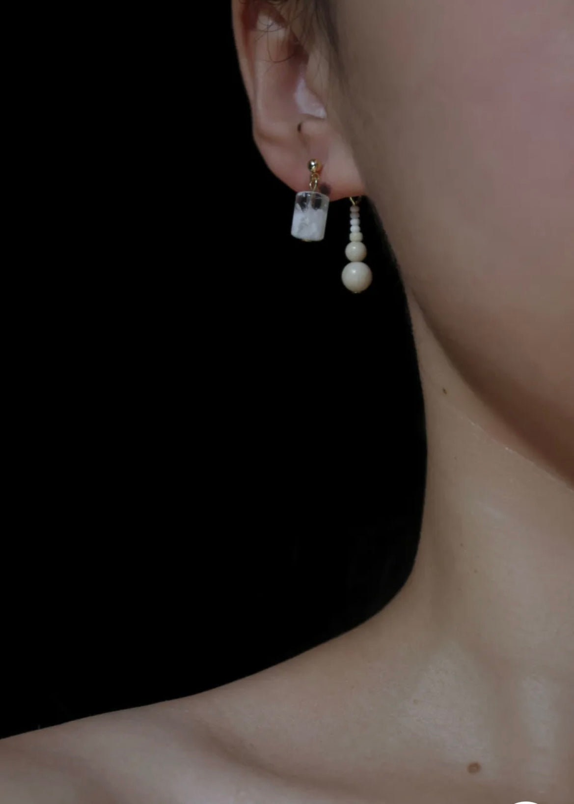 Handmade Snow Beaded Earrings,Lumivault.