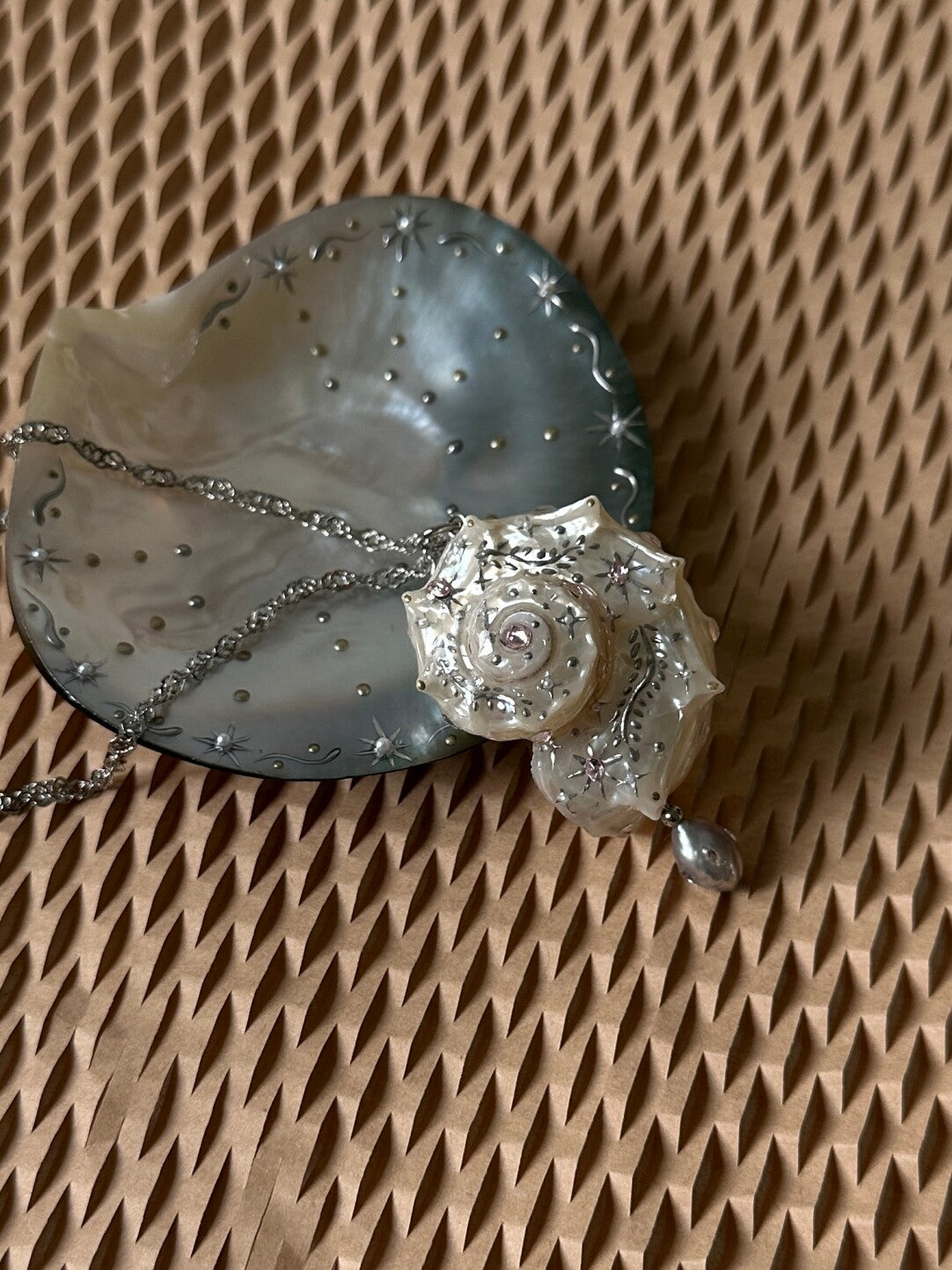 Handmade Starry Conch Necklace,Lumivault.
