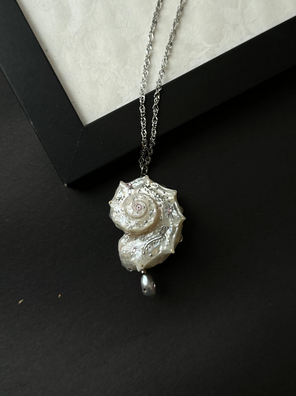 Handmade Starry Conch Necklace,Lumivault.