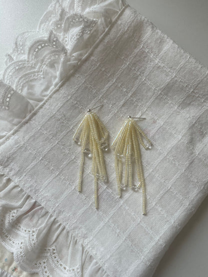 Light Yellow Glitter Beaded Earrings - Lumivault