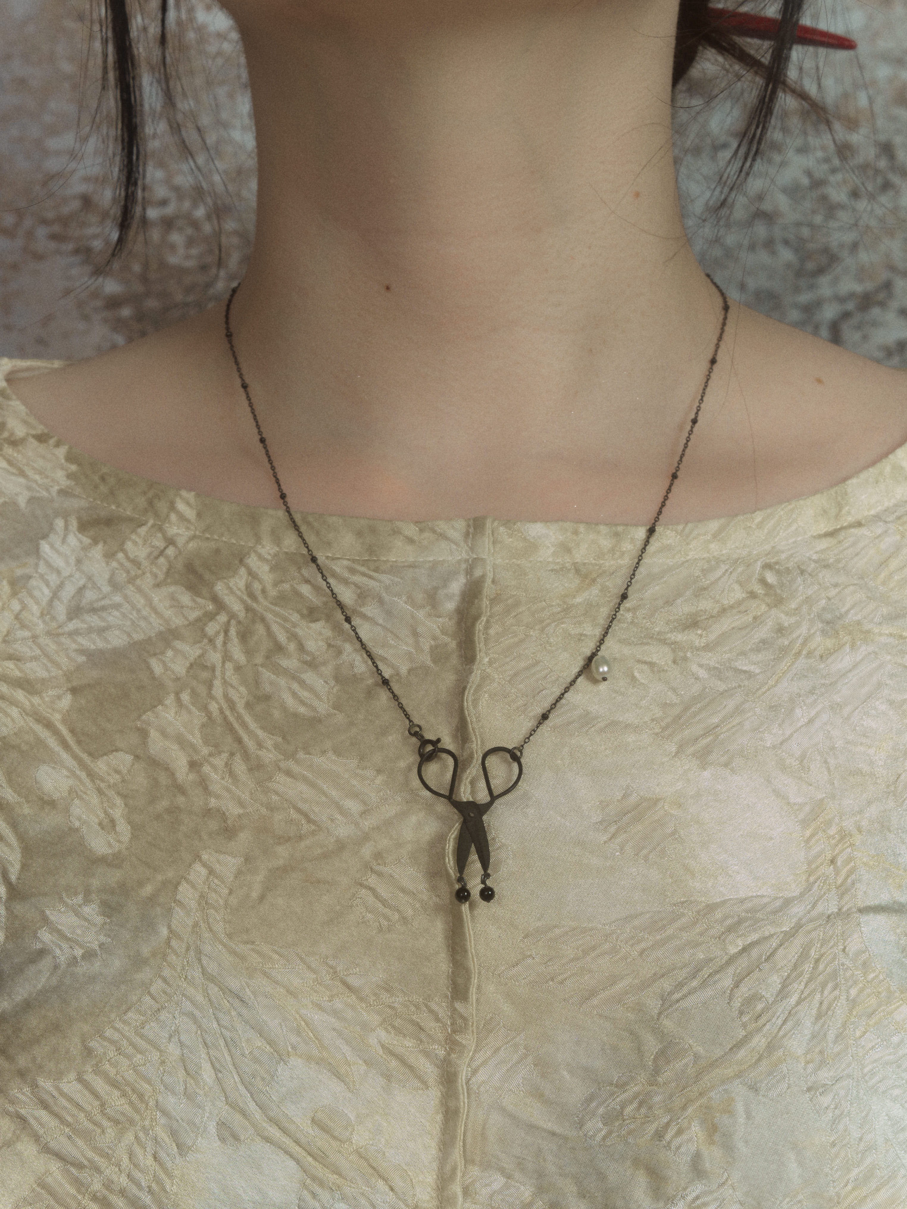 Lost Ccissors Pearl Necklace,Lumivault.