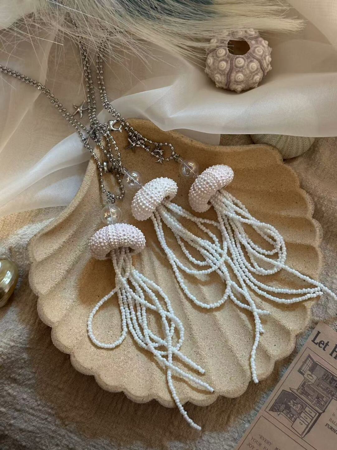 Medusa Jellyfish Necklace,Lumivault.