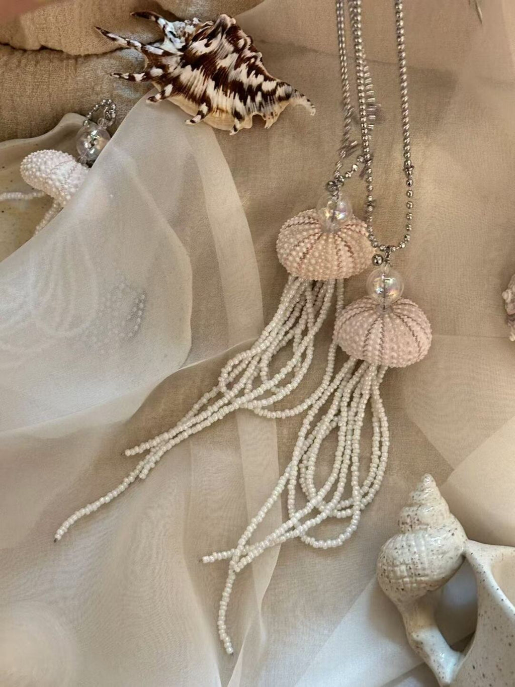 Medusa Jellyfish Necklace,Lumivault.