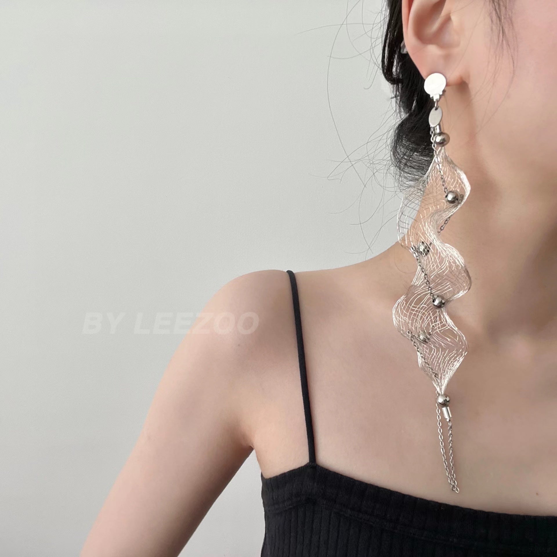 Metal Wire Woven Wave Long Earring,Lumivault.