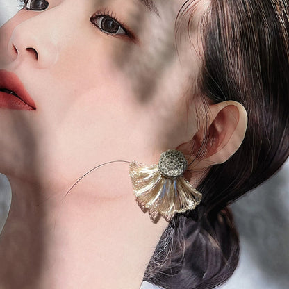 Metal Woven Color Contrast Earrings