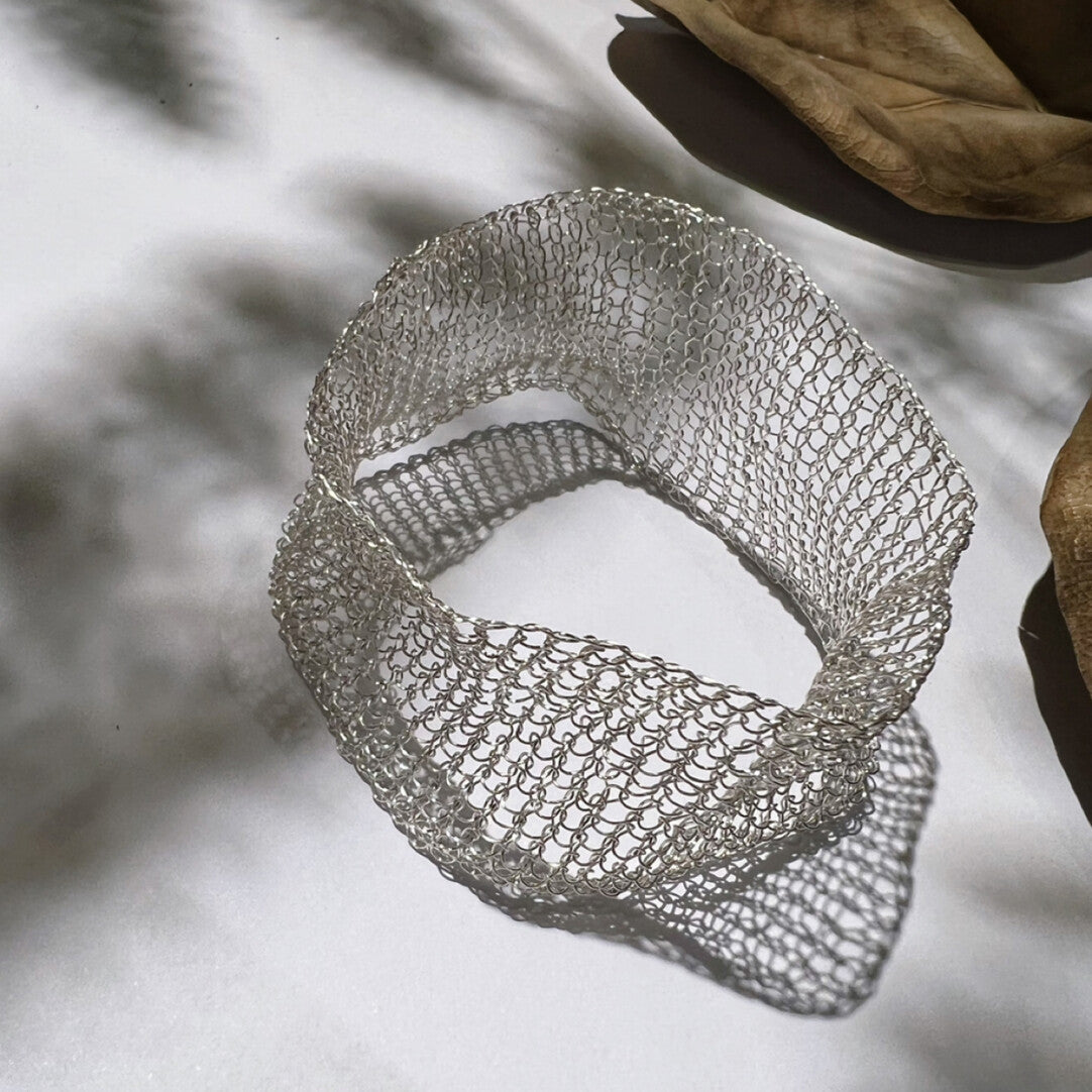 Metal Woven Hollow Bracelet,Lumivault.