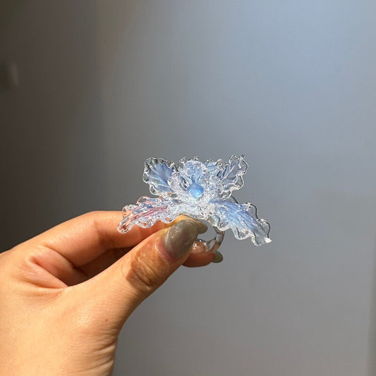 Moonlight White Iris Ring