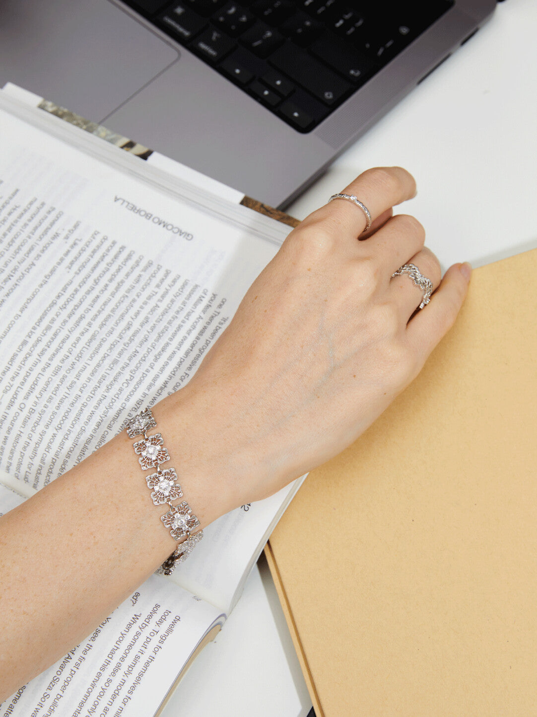 Mouhoodland Lace Cross Flower Bracelet,Lumivault.