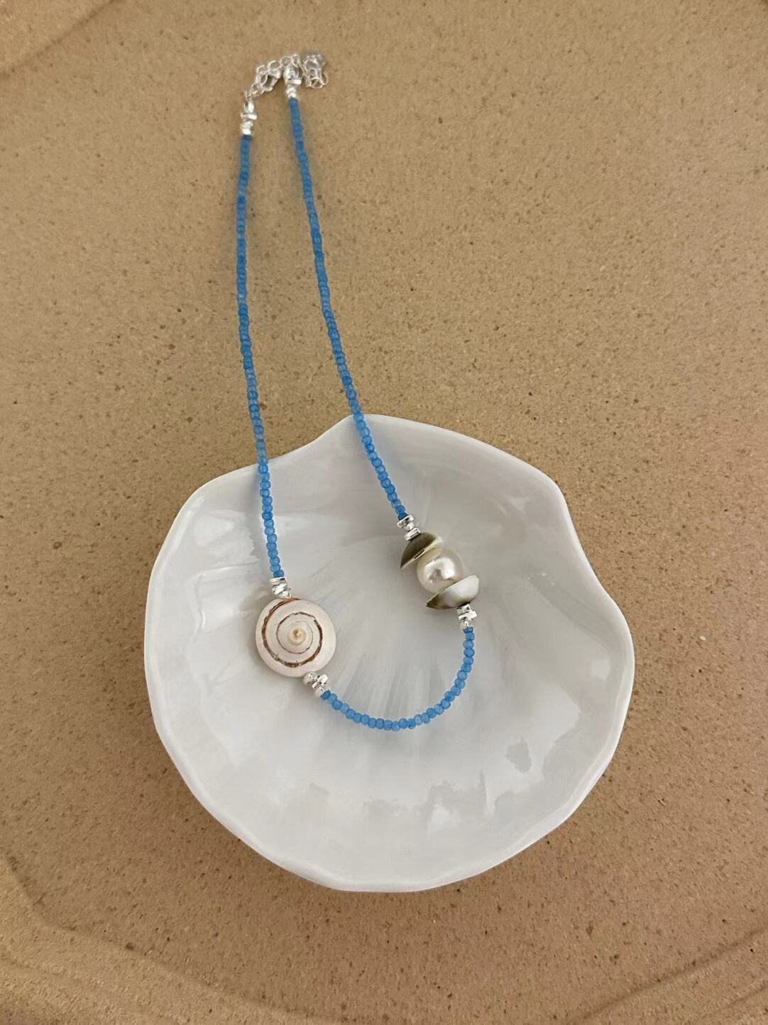 Natural Shell Blue Beaded Necklace,Lumivault.
