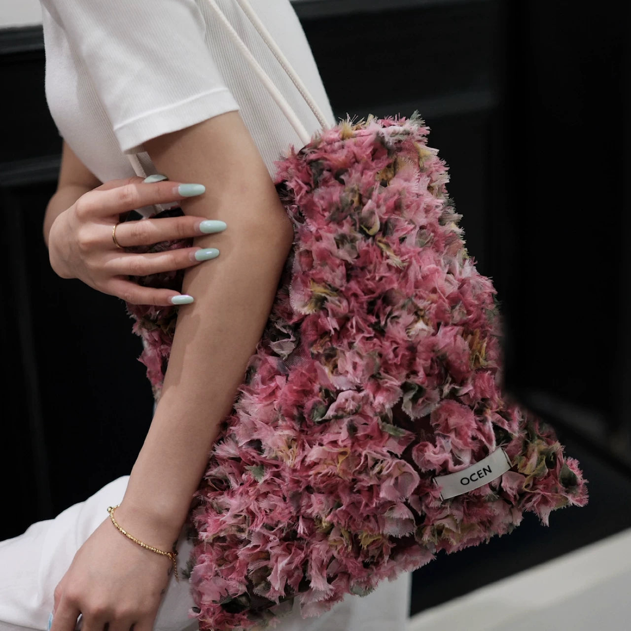 Secret Garden Floral Shoulder Bag - Lumivault