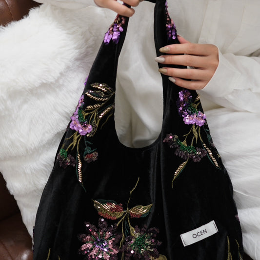 Vintage Black Velvet Hobo Bag - Lumivault