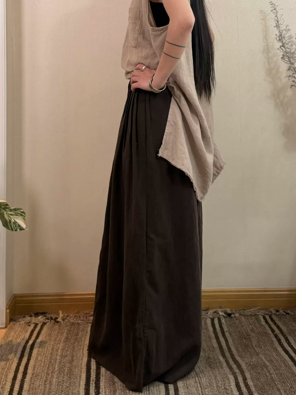 Accordion Pleated Linen Culotte Pants
