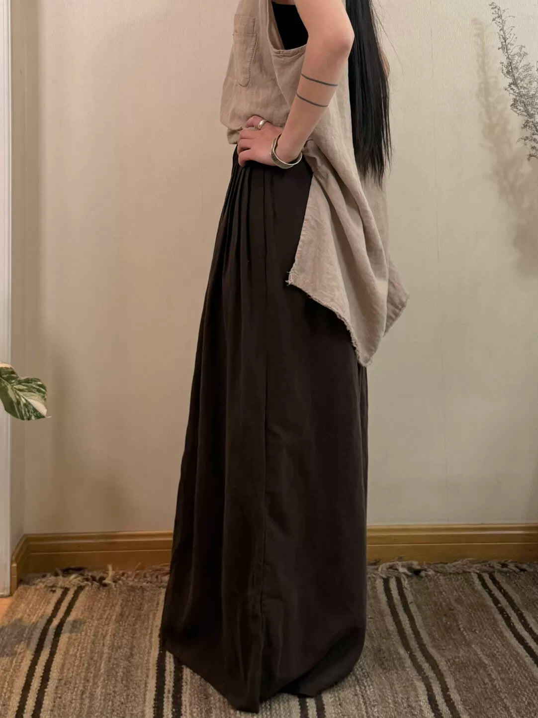 Accordion Pleated Linen Culotte Pants