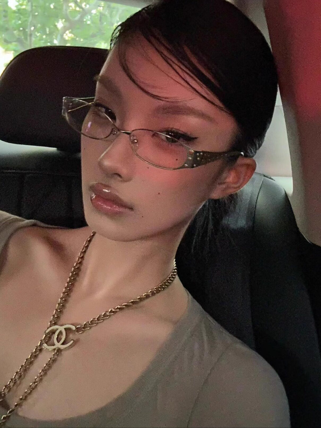 Retro Metal-Riveted Eyeglasses - Lumivault