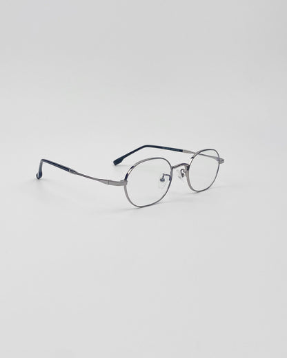Classic Oval Metal Eyeglasses - Lumivault
