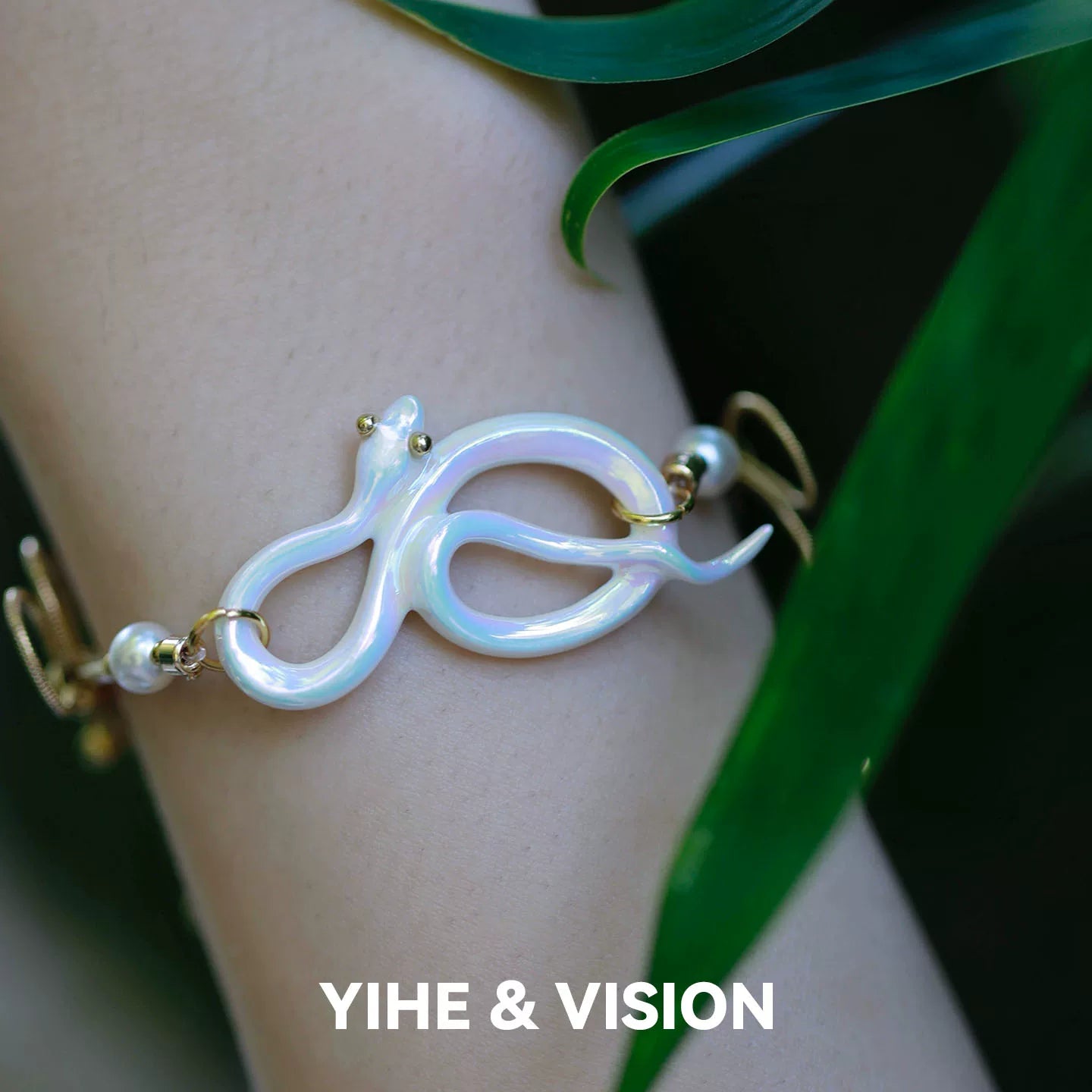 Floating Light White Snake Ceramic Bracelet,Lumivault.