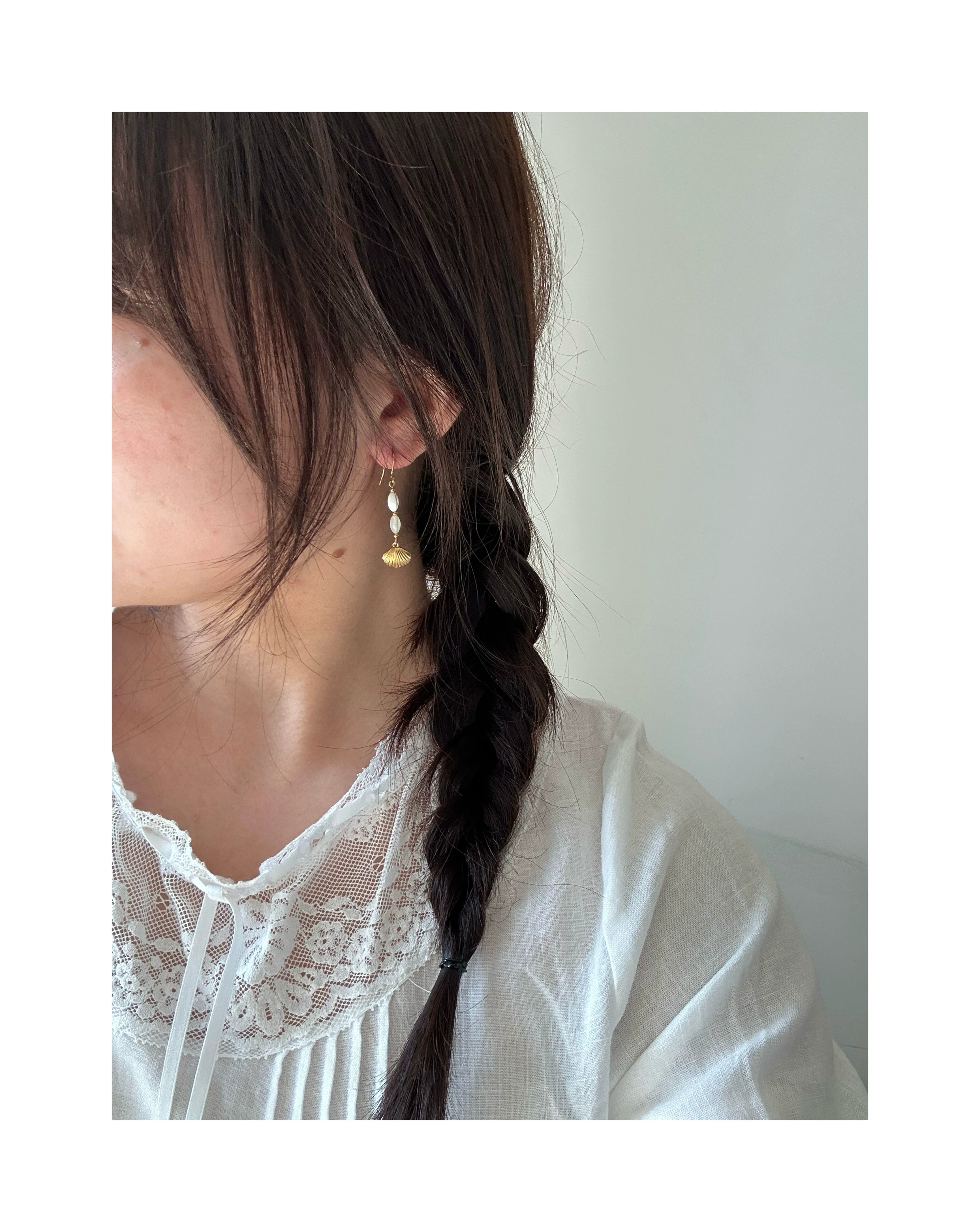 Elegant Shell Starfish Asymmetrical Earrings - Lumivault