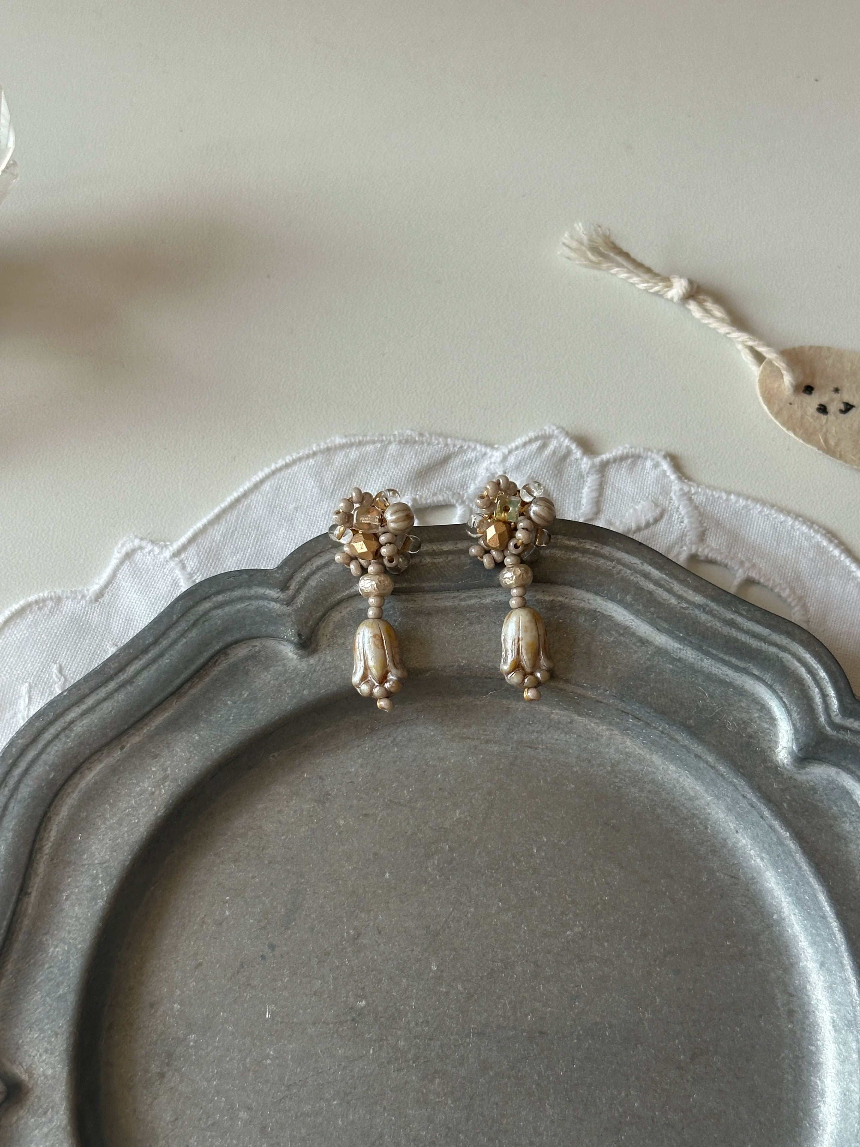 Vintage Mist Valley Wind Chime Earrings - Lumivault