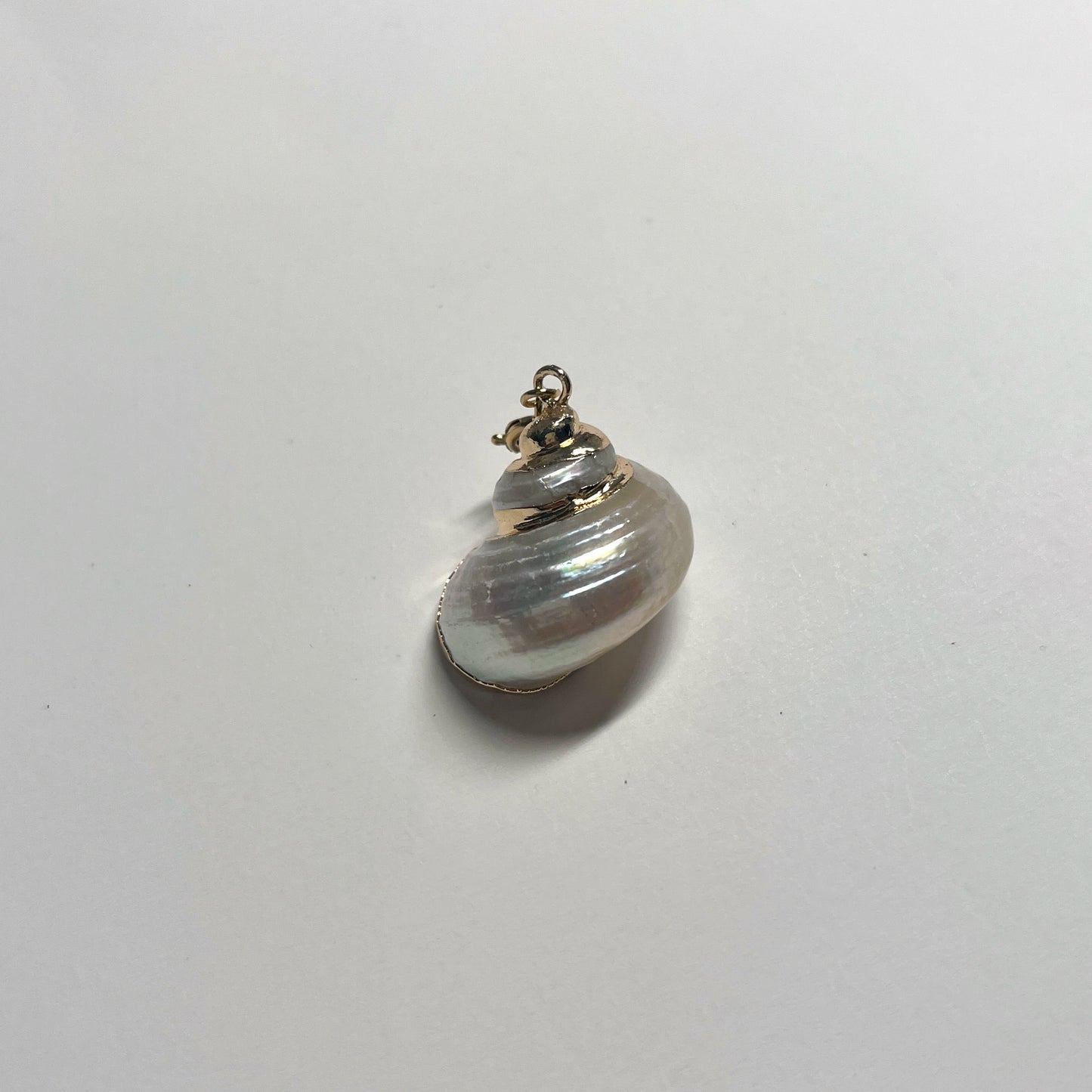 Vintage Baroque Pearl Seashell Necklace