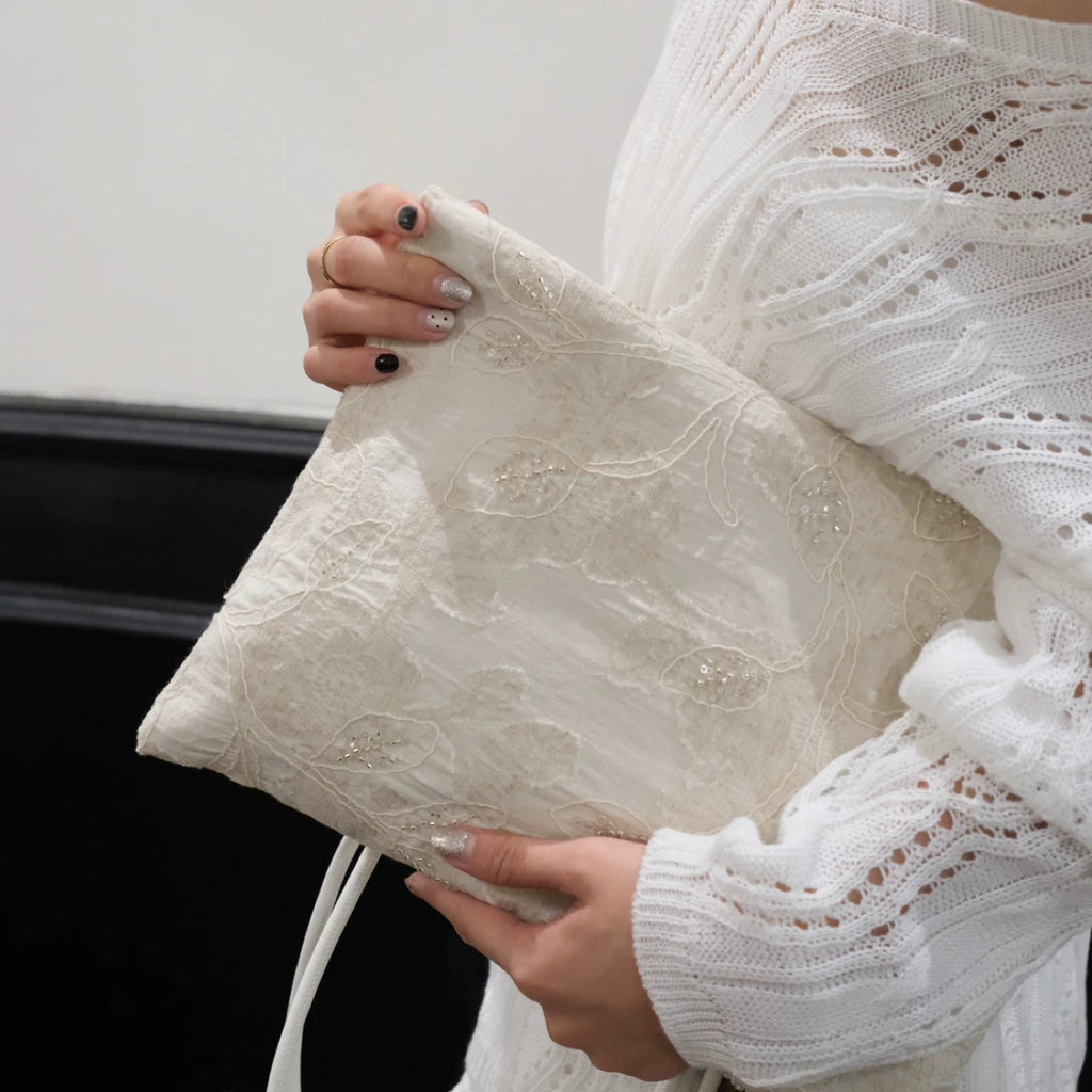 Floral Embroidery Cotton Linen Shoulder Bag - Lumivault