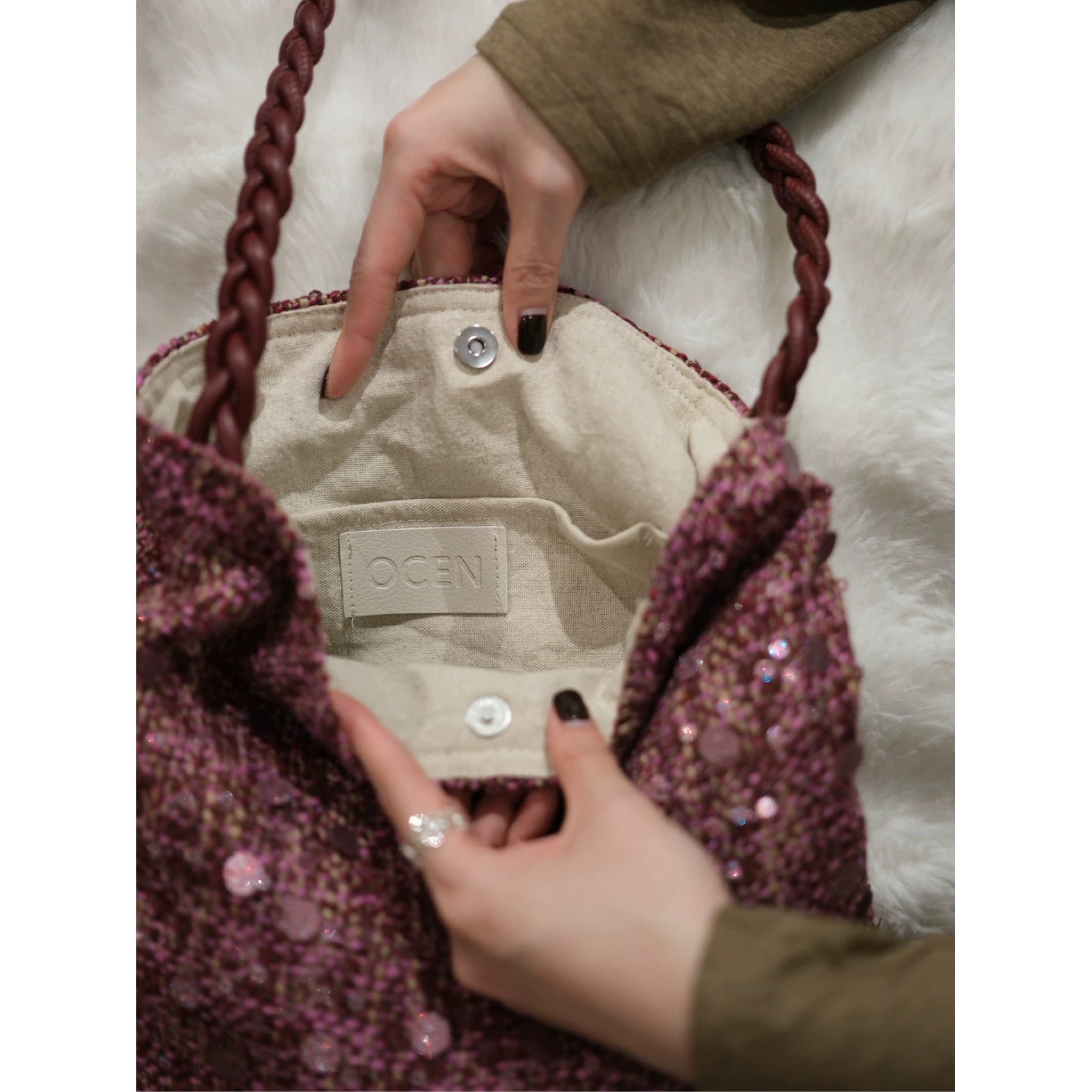 Elegant Pink Sequin Shoulder Bag - Lumivault