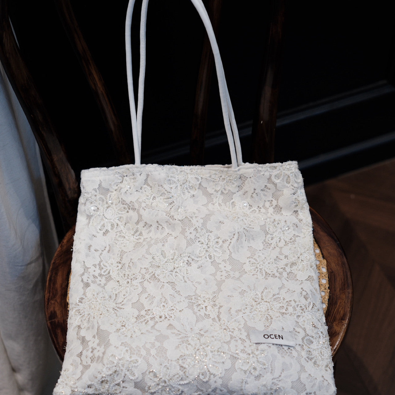 Lace Floral Canvas Tote - Lumivault