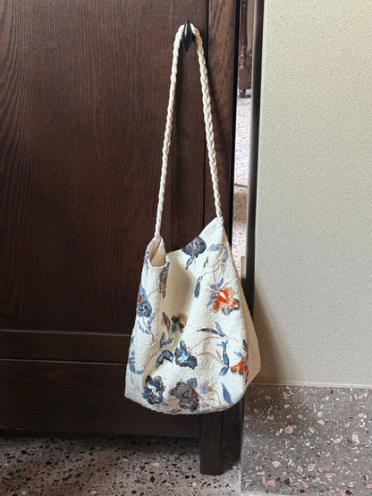 Minimalist Floral Embroidered Denim Bag - Lumivault