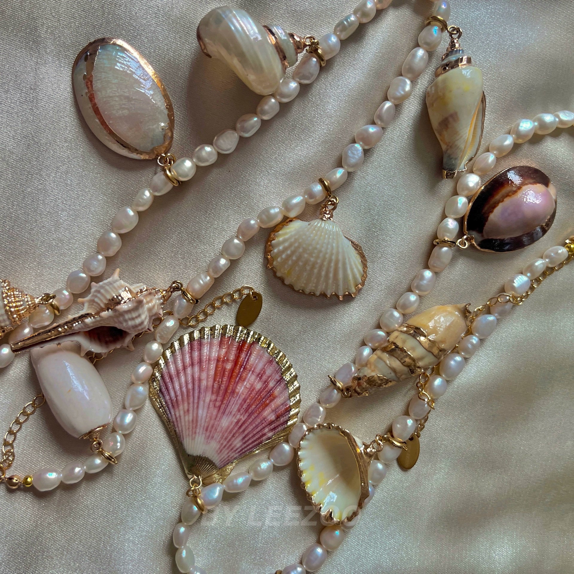 Vintage Baroque Pearl Seashell Necklace,Lumivault.
