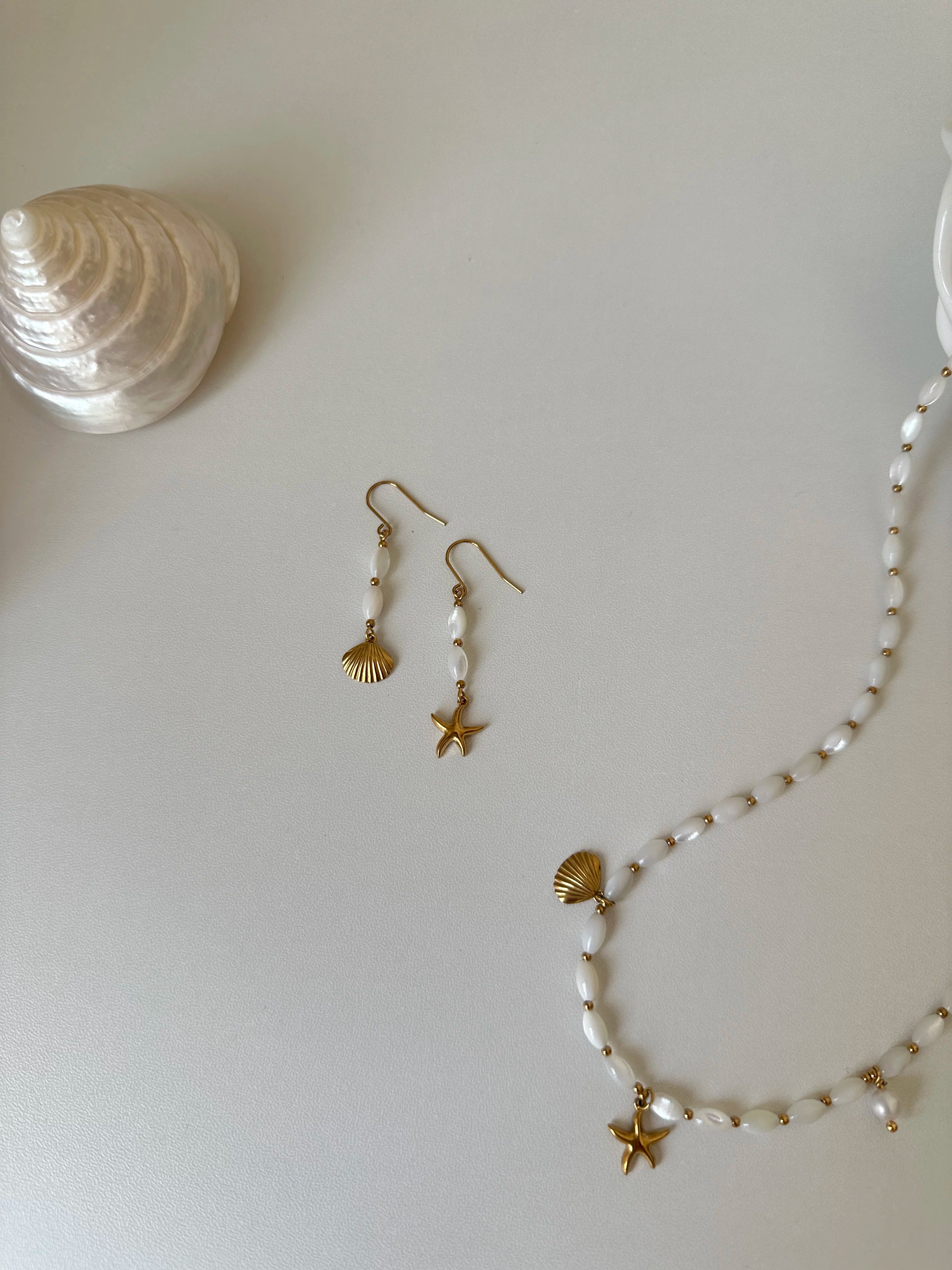 Elegant Shell Starfish Asymmetrical Earrings - Lumivault