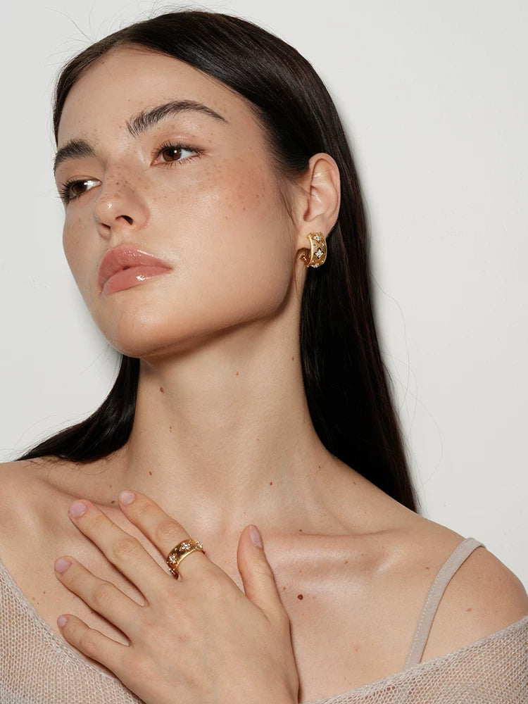 Retro Hollow Flower Four-leaf Clover Earrings,Lumivault.