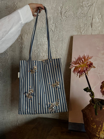 Classic Embroidered Striped Canvas Bag - Lumivault