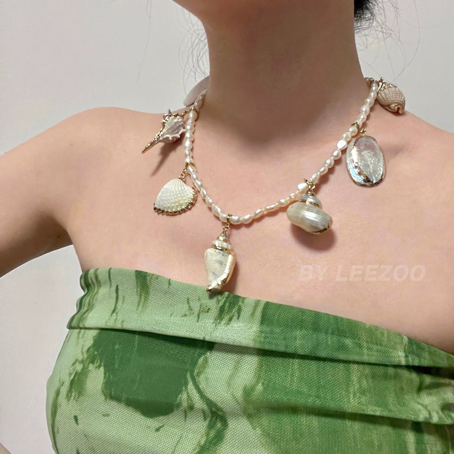 Vintage Baroque Pearl Seashell Necklace