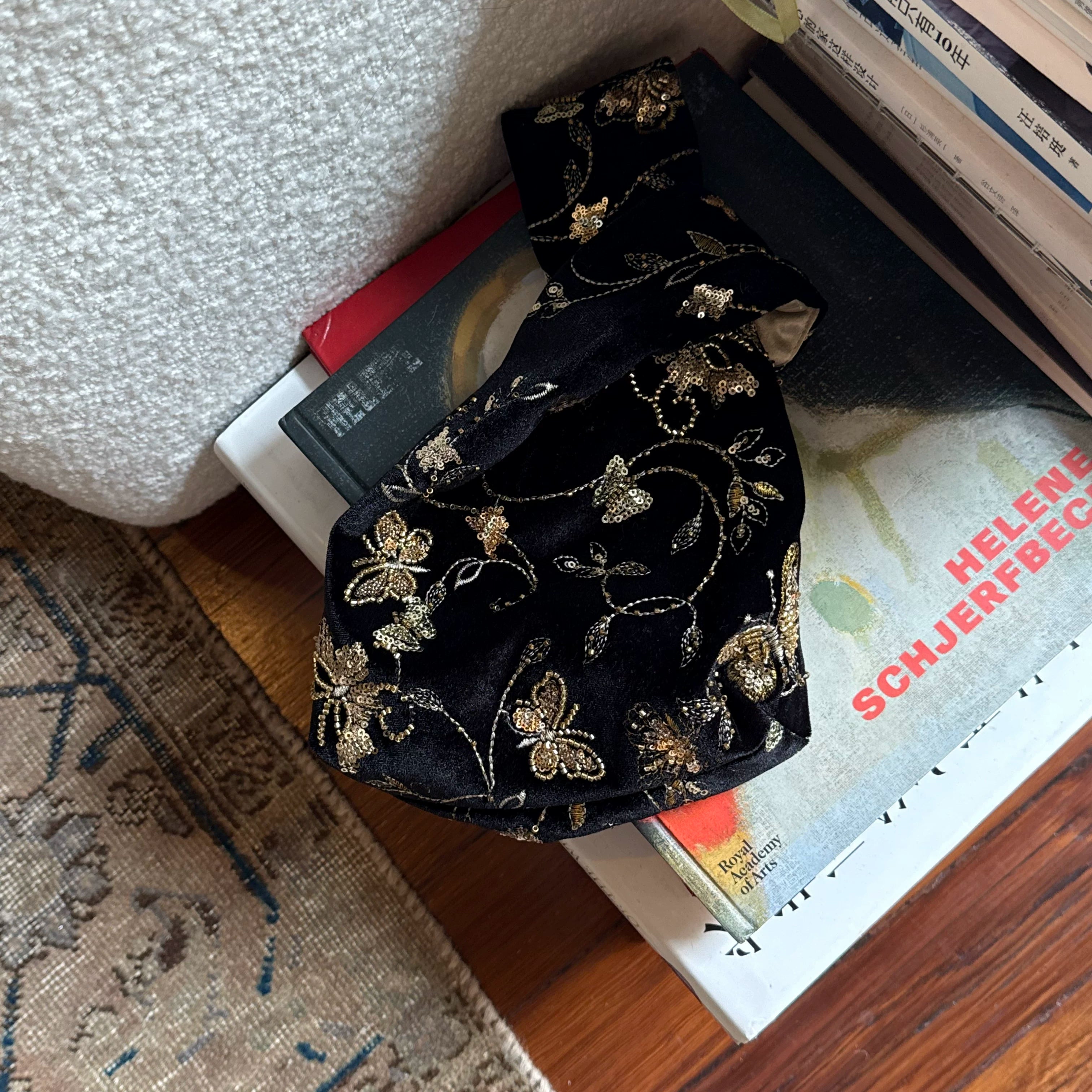 Vintage Golden Butterfly Velvet Handbag - Lumivault
