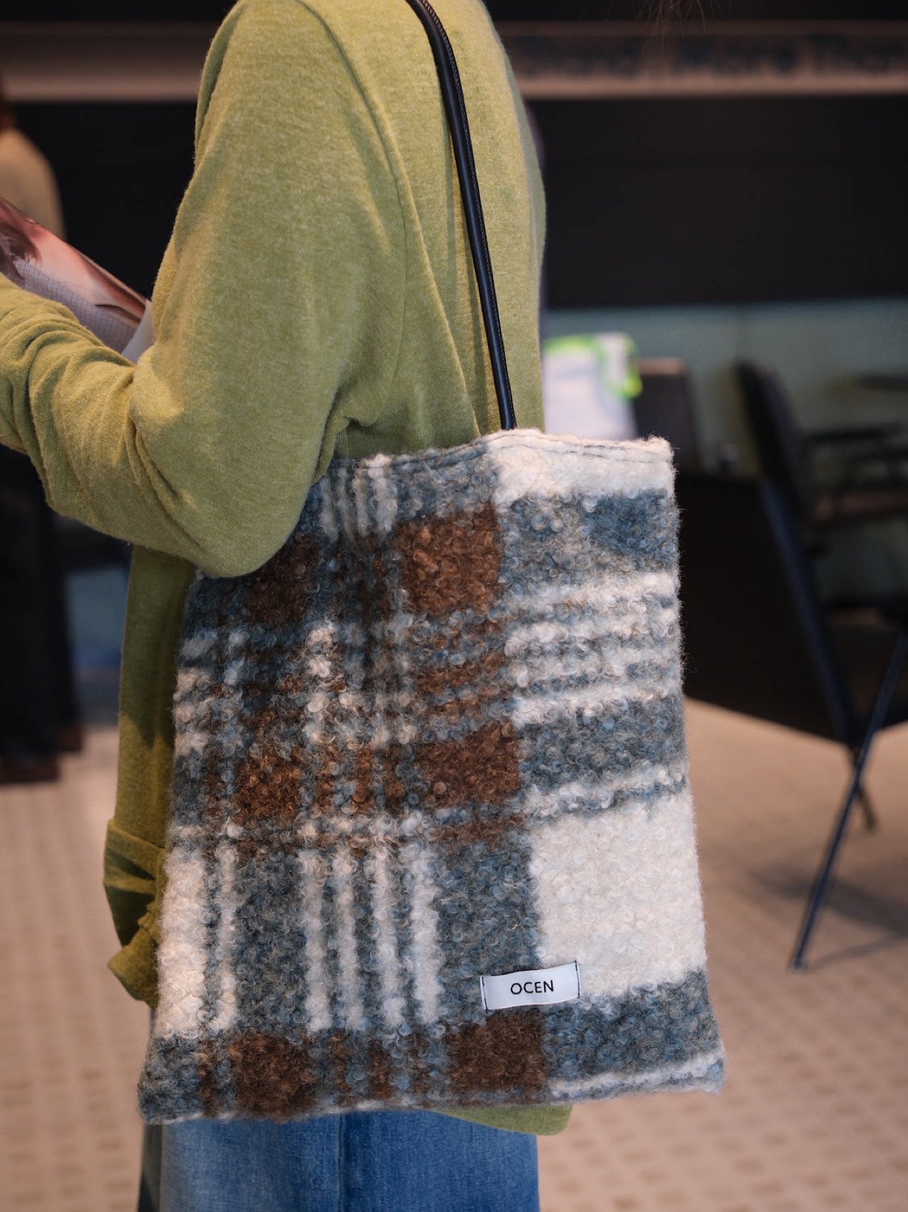 Vintage Plaid Wool Tote Bag - Lumivault