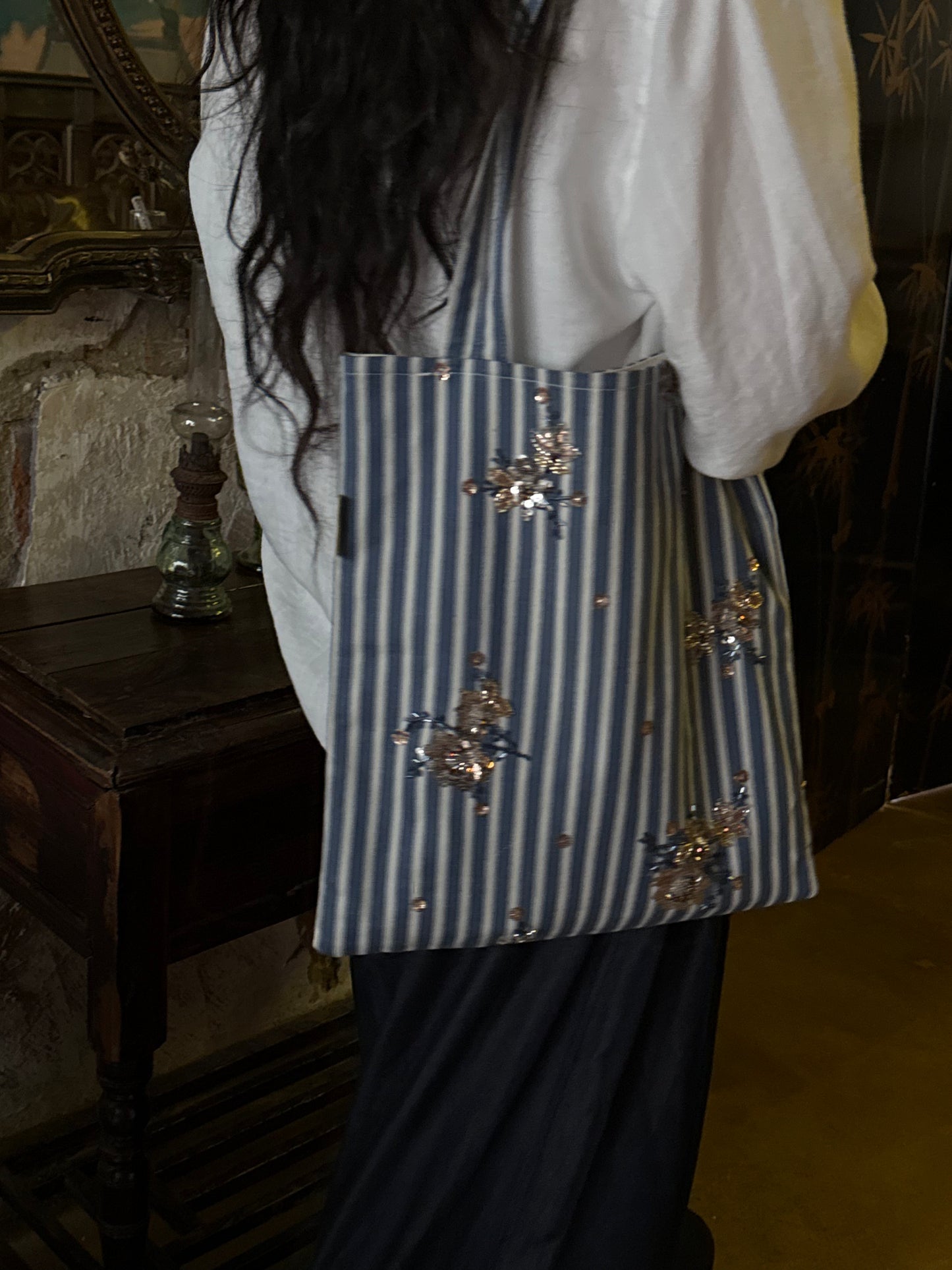 Classic Embroidered Striped Canvas Bag - Lumivault