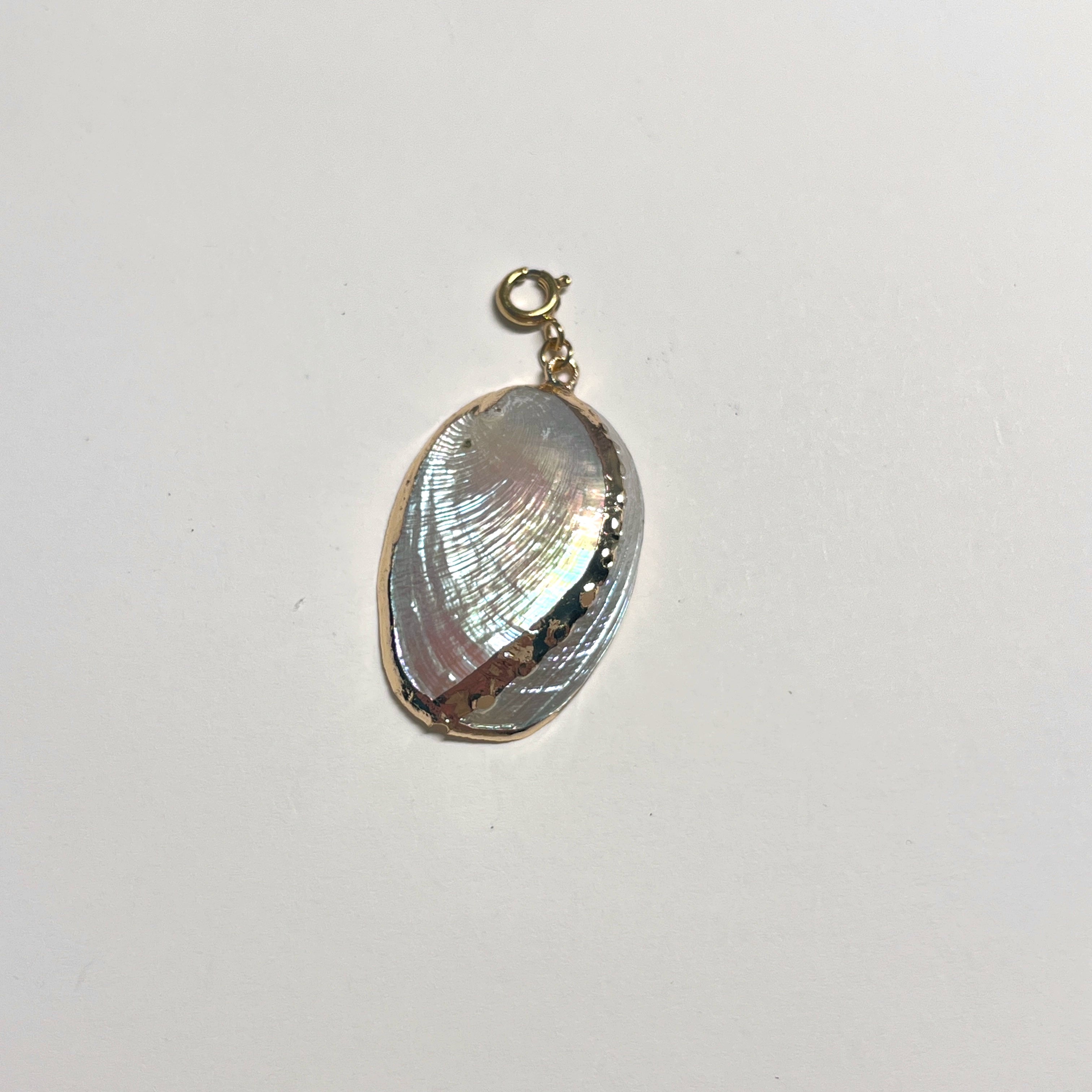 Vintage Baroque Pearl Seashell Necklace,Pendant d,Lumivault.