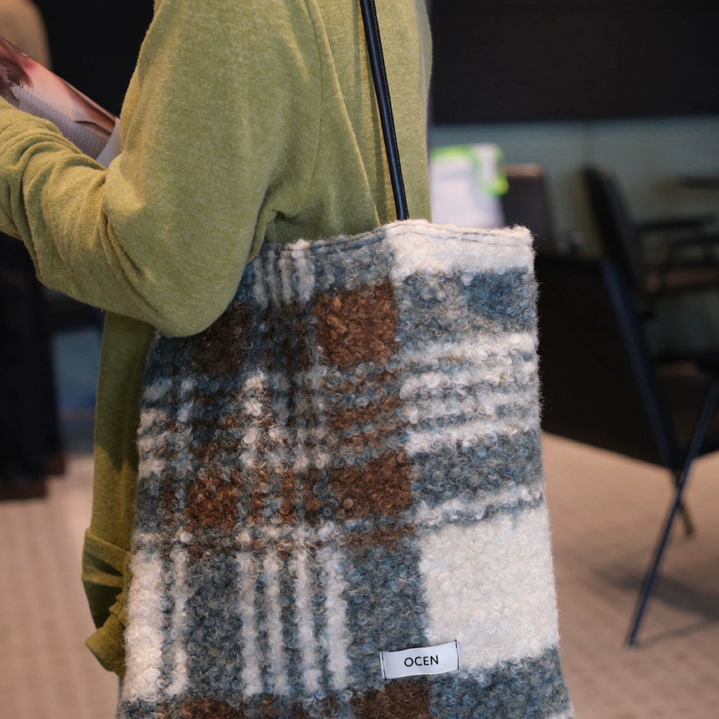 Vintage Plaid Wool Tote Bag - Lumivault