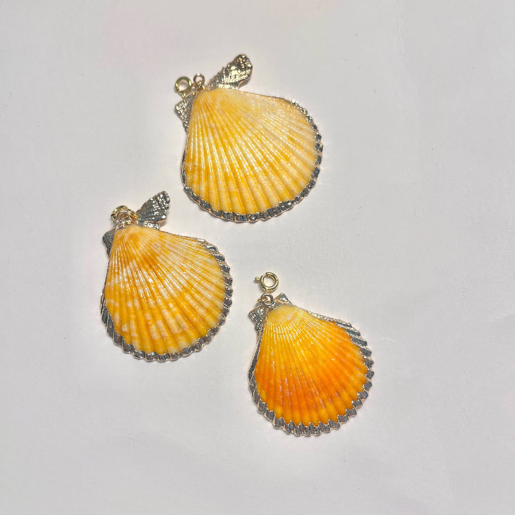 Vintage Baroque Pearl Seashell Necklace,Pendant p,Lumivault.
