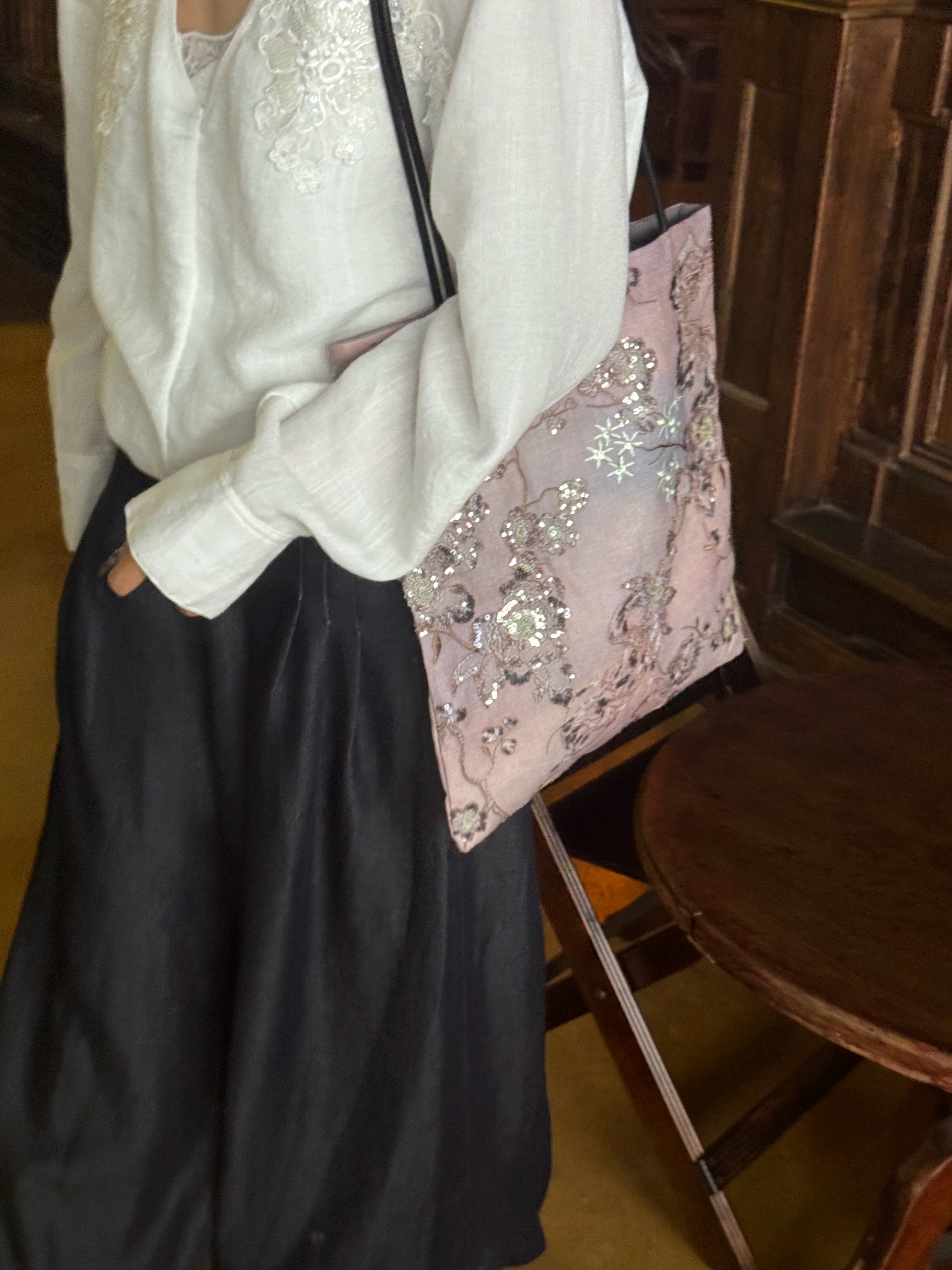 Embroidered Cotton Linen Shoulder Bag - Lumivault