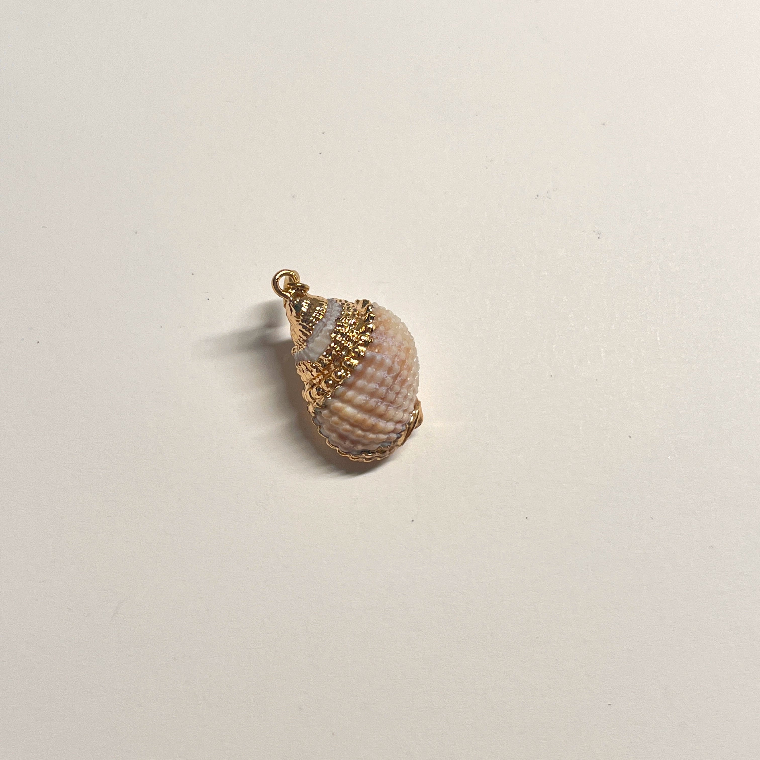 Vintage Baroque Pearl Seashell Necklace,Pendant i,Lumivault.