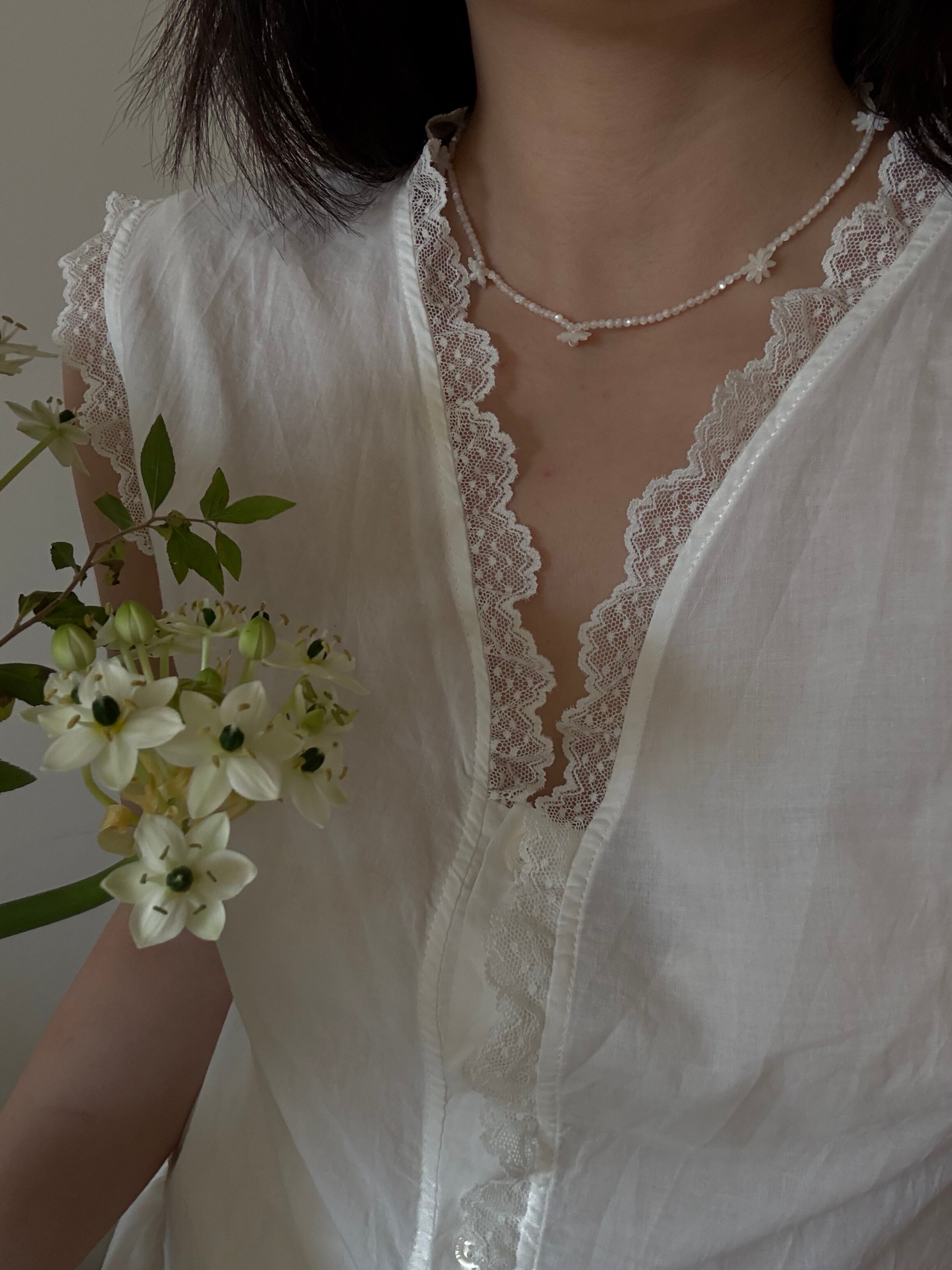 Flower Room Necklace,Lumivault.