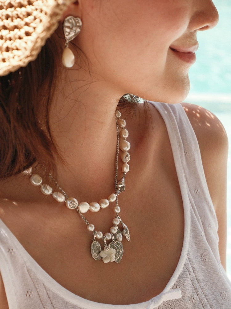 Retro Gold Coin Pearl Necklace,Lumivault.