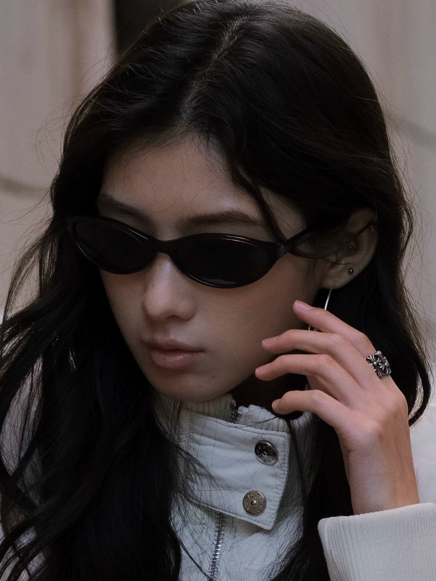 Y2K Bordeaux Oval Sunglasses - Lumivault