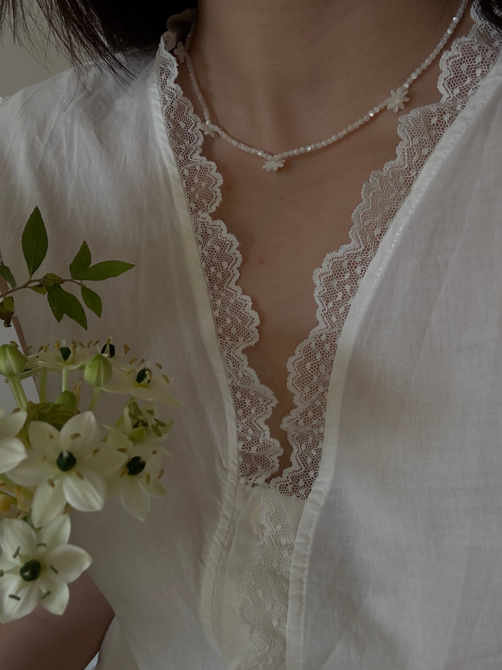 Flower Room Necklace,Lumivault.
