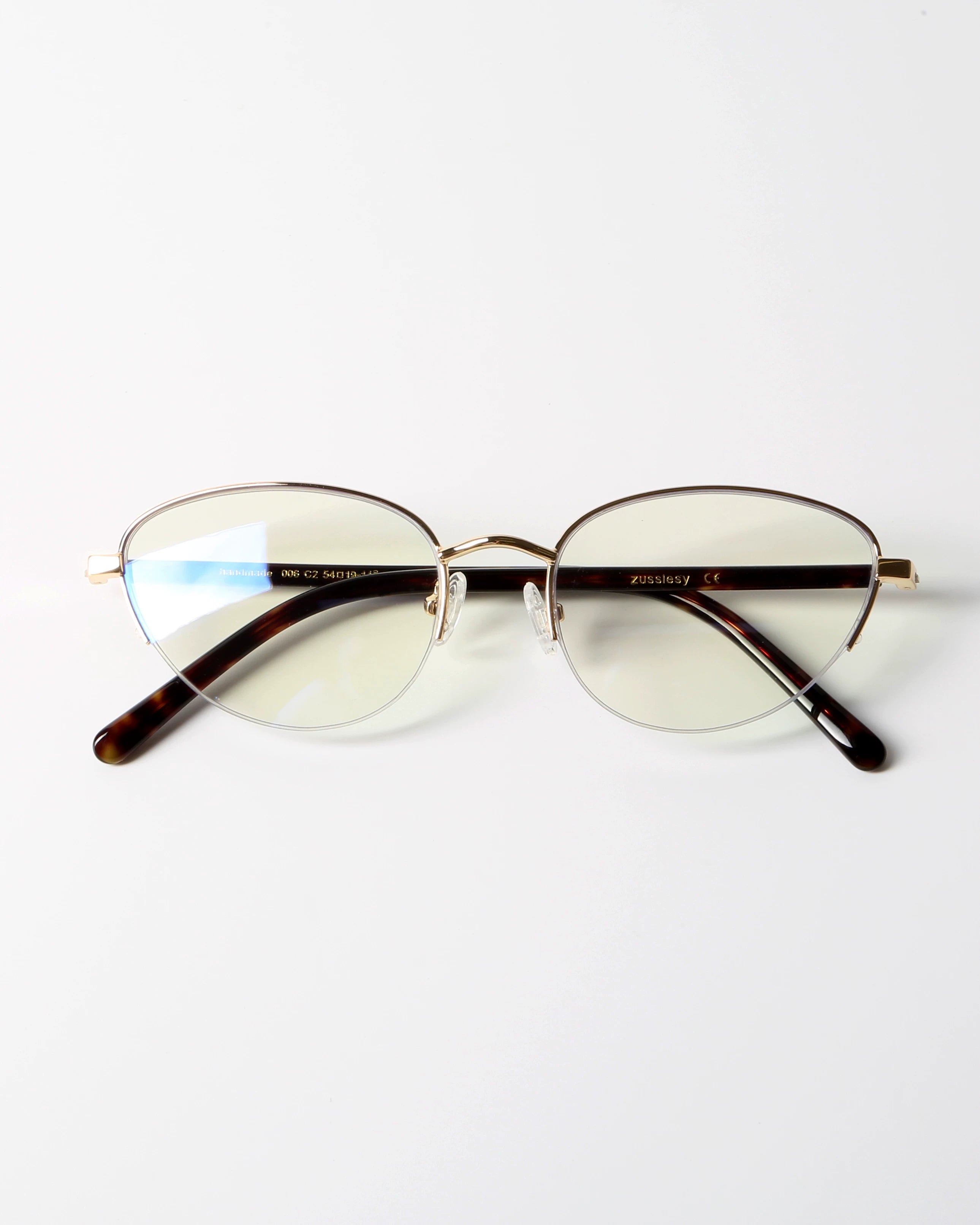 Semi-rimless Cat-eye Eyeglasses - Lumivault