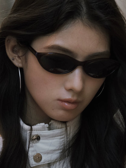 Y2K Bordeaux Oval Sunglasses - Lumivault