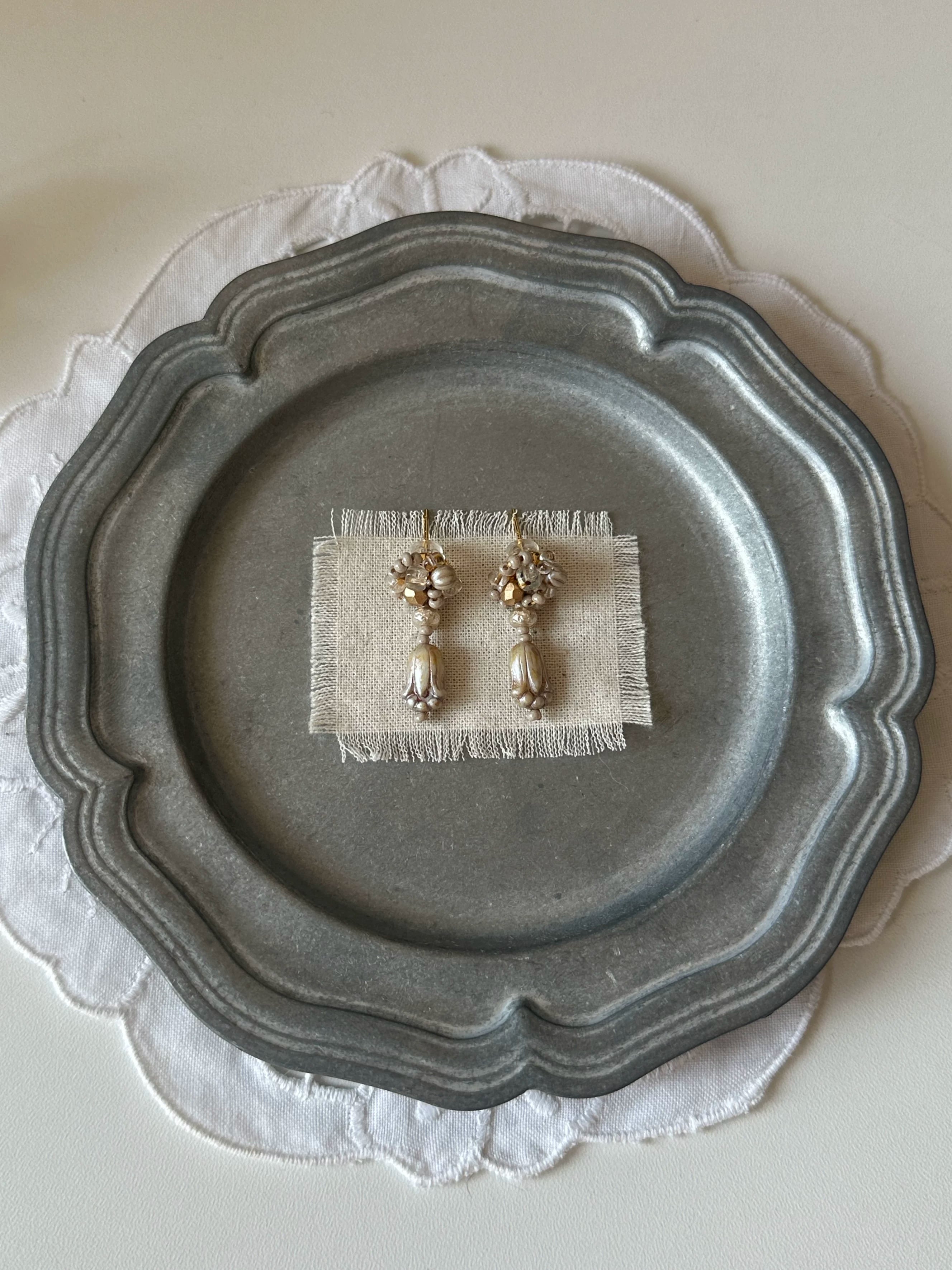 Vintage Mist Valley Wind Chime Earrings - Lumivault