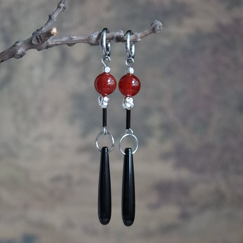 Chinoiserie Red and Black Agate Drop Earrings,Lumivault.