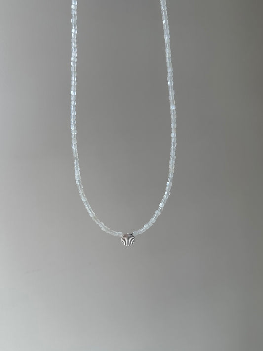 Ocean Letter Shell Natural Stone Necklace - Lumivault
